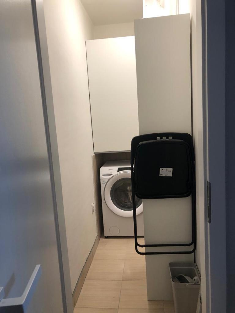 Petite Grey Apartment With Free Private Parking Загреб Екстериор снимка